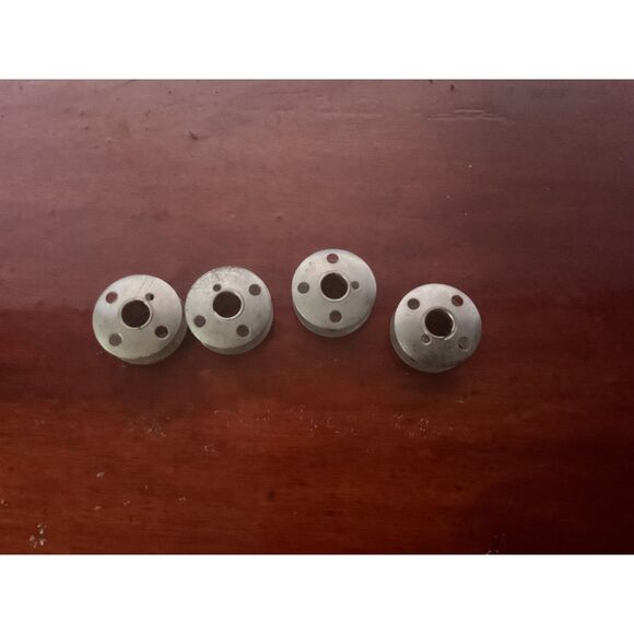 Metal Class 66 Bobbins 4 pcs - Picture 1 of 3